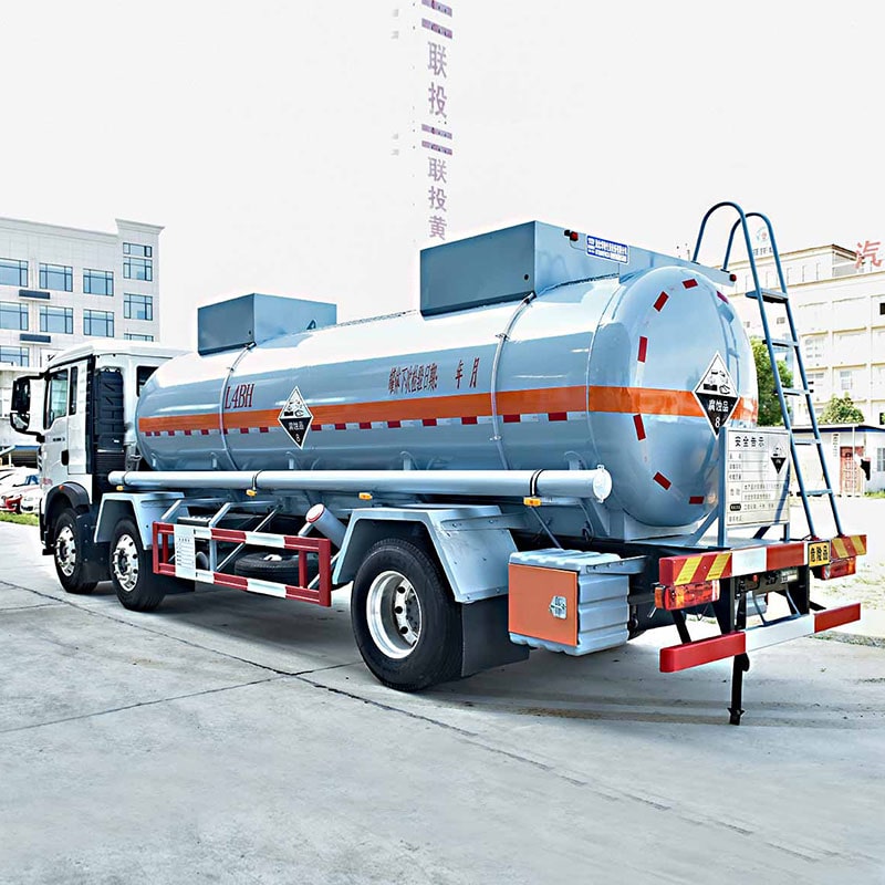 SINOTRUK 6*2 Chemical Tanker (Stainless Steel) for sale