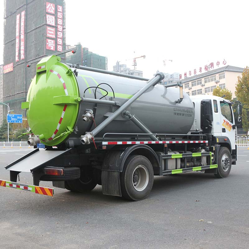 Foton 4×2 12000L vacuum pump sewage suction truck
