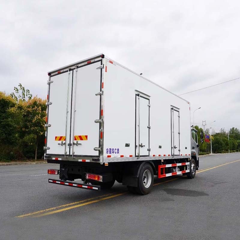 Foton 4x2 Refrigerator Cooling Van Refrigerated Truck