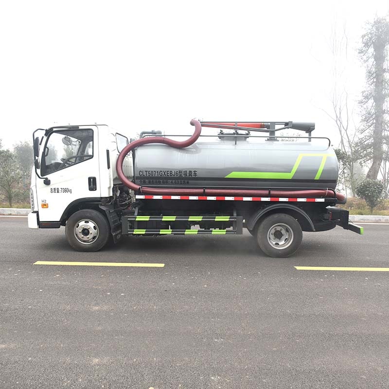 Foton 14m3 4*2 waste collection vacuum septic tank truck