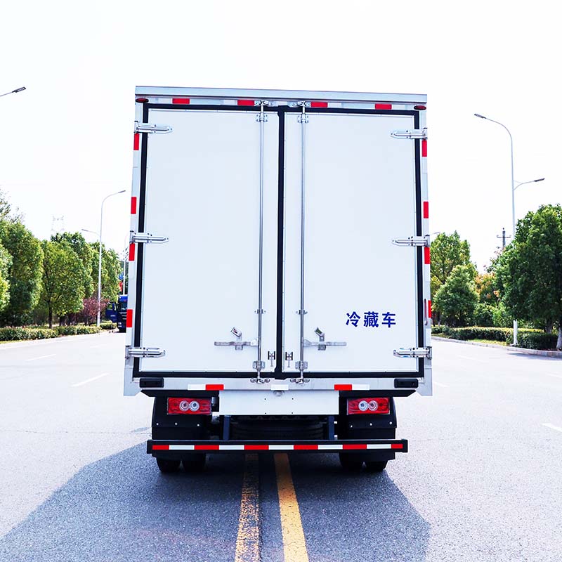High Quality China Foton 4tons Refrigerated Truck For Sale