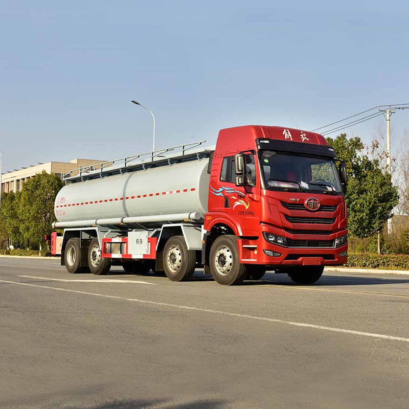 FAW 18 ton lubricating oil sea water transport truck